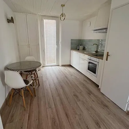 Romantique Boheme Chic Avec Bain A Remous Lejlighed La Londe-les-Maures