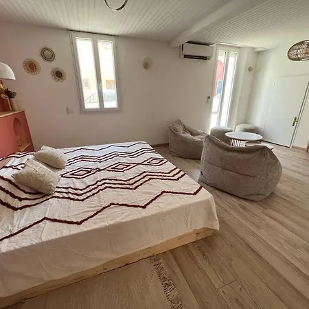 Romantique Boheme Chic Avec Bain A Remous Lejlighed La Londe-les-Maures