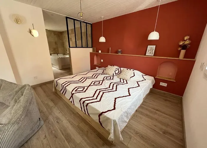 Romantique Boheme Chic Avec Bain A Remous Lägenhet