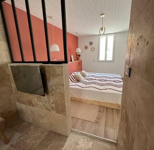 Lägenhet Romantique Boheme Chic Avec Bain A Remous *